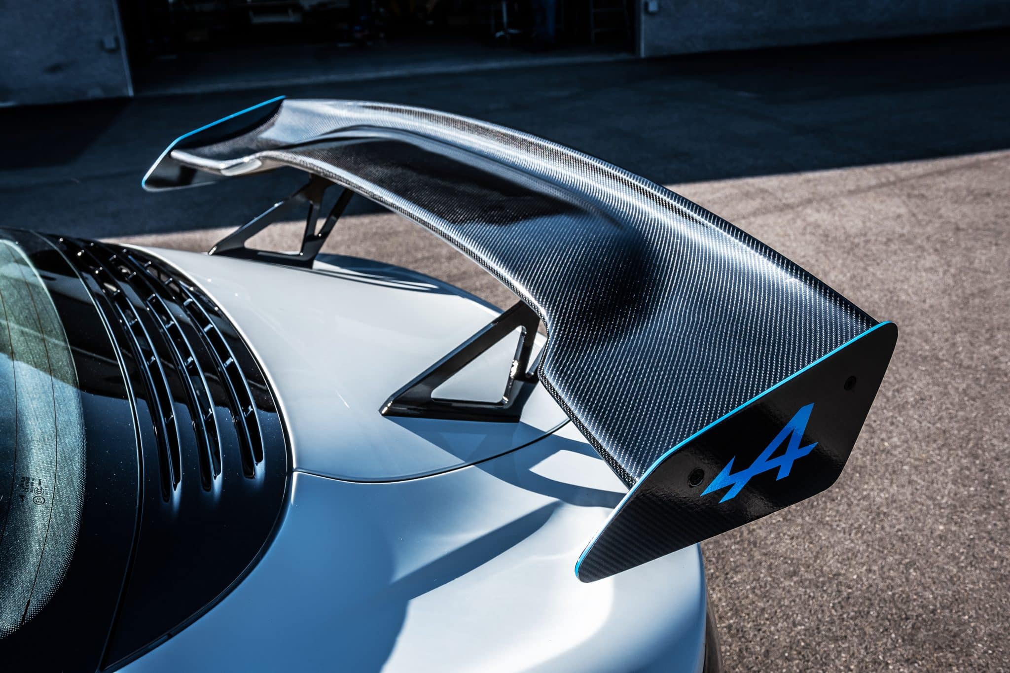 Aileron Arrière LED Universel Aluminium Racing - Spoiler Hayon Voiture Avec Feux Stop, Clignotants Et Recul